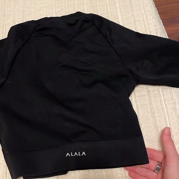 ALALA seamless barre crop tee black size medium - Picture 5 of 7